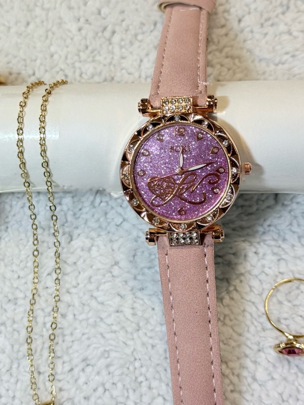Jewelry Set 5 Pieces: Watch with Glitter, Necklace, Bracelet, Ring and Pink Earr - Picture 3 of 9